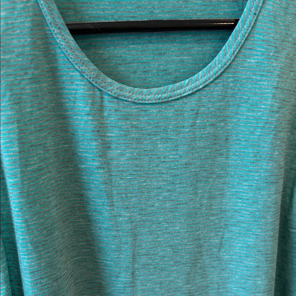 Toad&Co Turquoise Tank Top - Picture 3 of 9